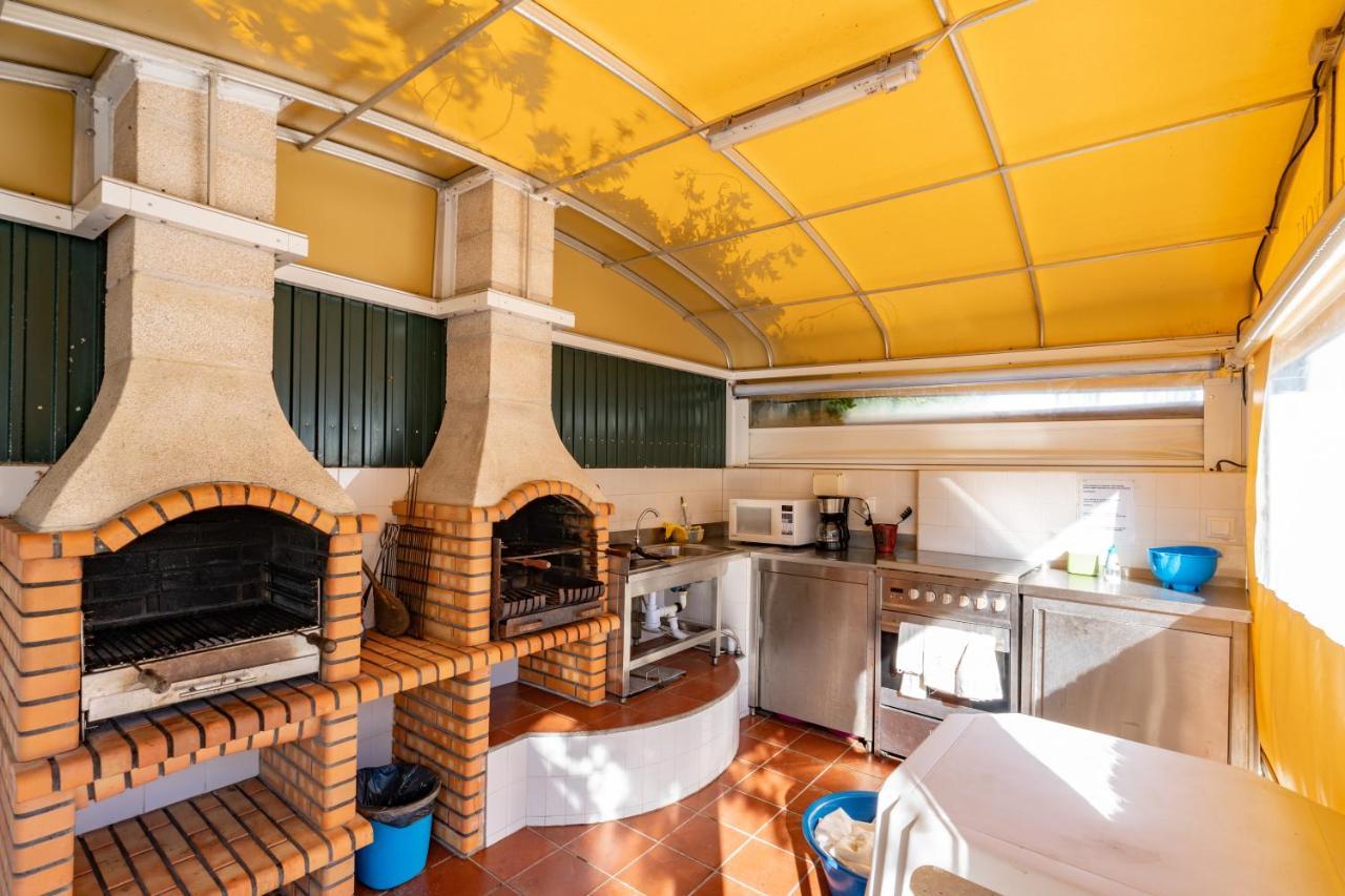 Apartamentos Patio Victoria By Umbral Вила Нова де Милфонтеш Екстериор снимка