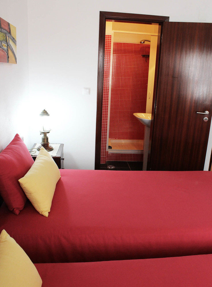 Apartamentos Patio Victoria By Umbral Вила Нова де Милфонтеш Екстериор снимка