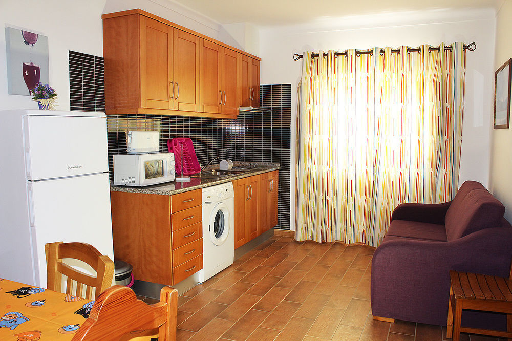 Apartamentos Patio Victoria By Umbral Вила Нова де Милфонтеш Екстериор снимка